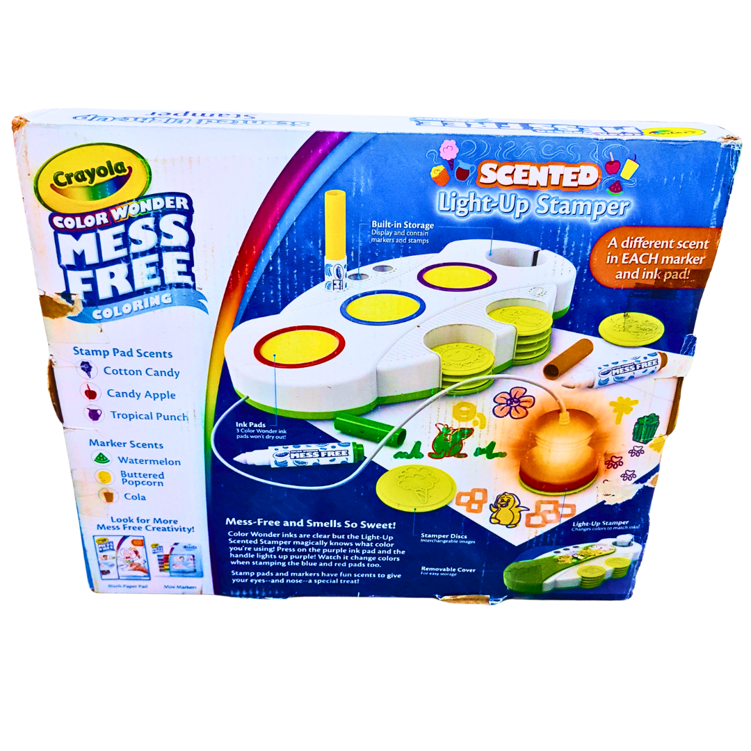 Crayola Color Wonder Mess-Free Scented Light-Up Stamper – Fun Stamp & Sniff Markers for Kids (Ages 3+)